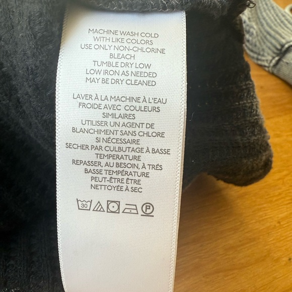 BDG Urban Outfitters Catskills Waffle Knit Thermal in Charcoal size small - Picture 6 of 6